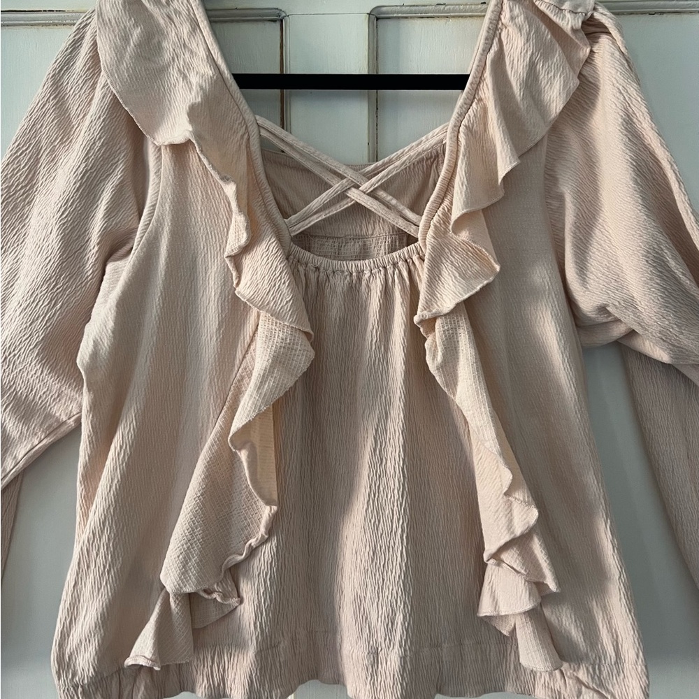 Chic Blush Ruffled Blouse - Picture 4 of 5